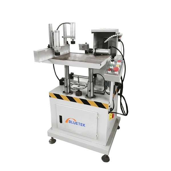 Fabricante de Fresadora de Extremo de Ventana de PVC - BLUETEK