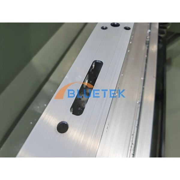 Fresadora CNC para ventanas de aluminio - BLUETEK