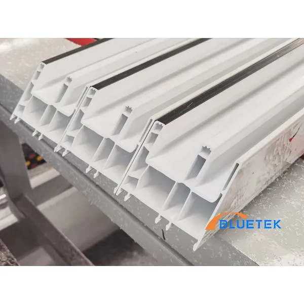 Fabricante de sierra de corte de doble cabezal de ventana de PVC de China