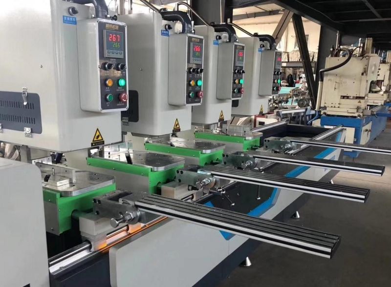 FOTO DE DETALLES DE Máquinas de Fabricación de Ventanas de PVC