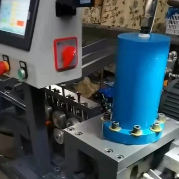 Bar automatic high-speed cutting machine, hydraulic high-speed cutting machine, and bar automatic shearing machine can solve the problem of bar cutting at high speed. After automatic cutting of round-BOOSUM PRECISION