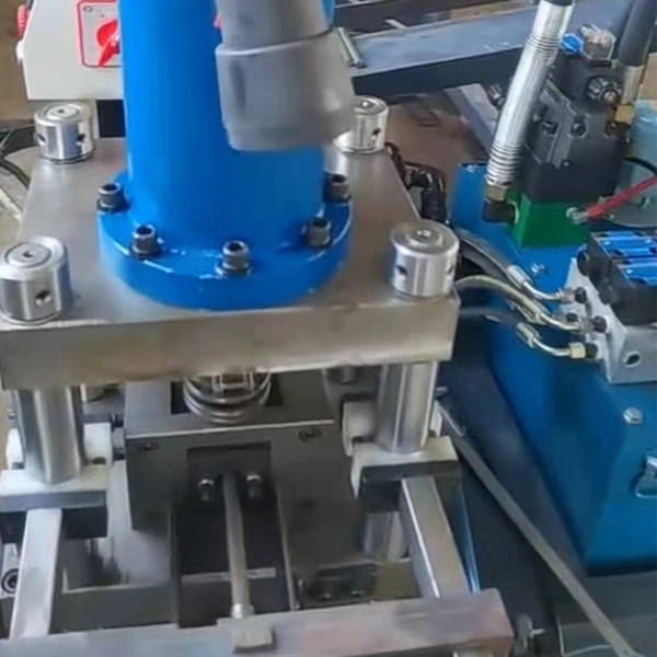 Bar automatic high-speed cutting machine, hydraulic high-speed cutting machine, and bar automatic shearing machine can solve the problem of bar cutting at high speed. After automatic cutting of round-BOOSUM PRECISION