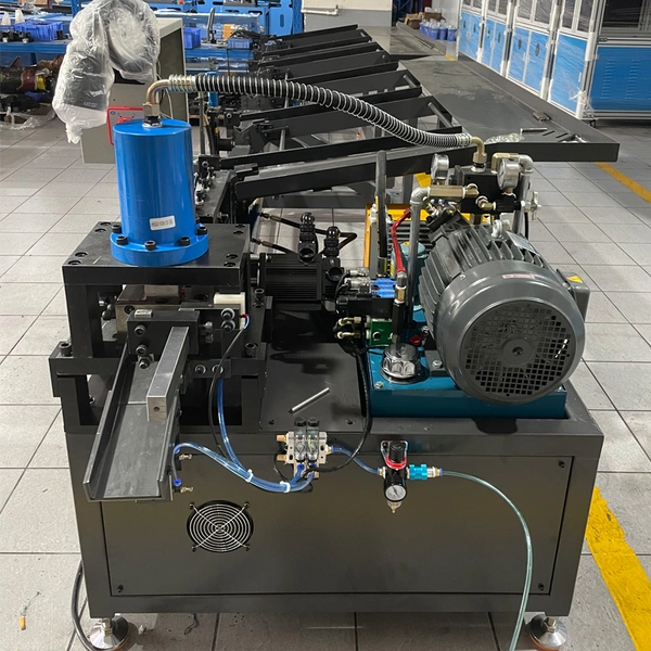 Bar automatic high-speed cutting machine, hydraulic high-speed cutting machine, and bar automatic shearing machine can solve the problem of bar cutting at high speed. After automatic cutting of round-BOOSUM PRECISION