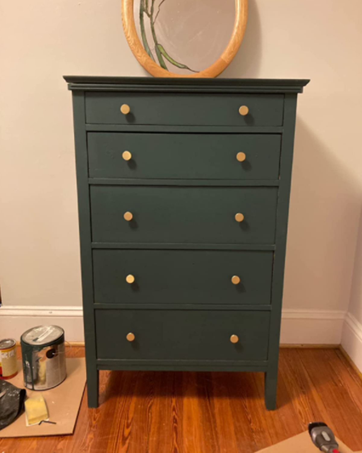 Upgraded to these beautiful brass round knobs to give the old drawer a more modern and warm feel