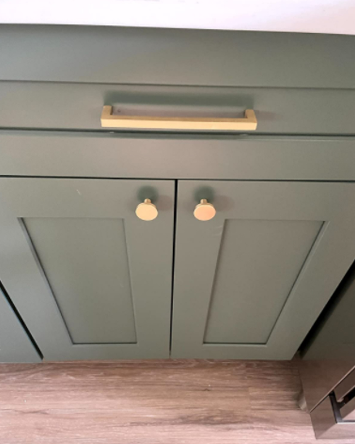 New Product, Solid Brass Kitchen Cabinet Handle, Gold Square Bar Furniture Pull, 7-9/16 Inch/192mm Hole Center