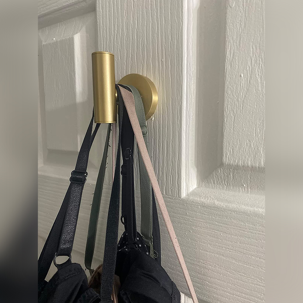 It's a good idea to use a QOGRISUN brass hook to place bras.