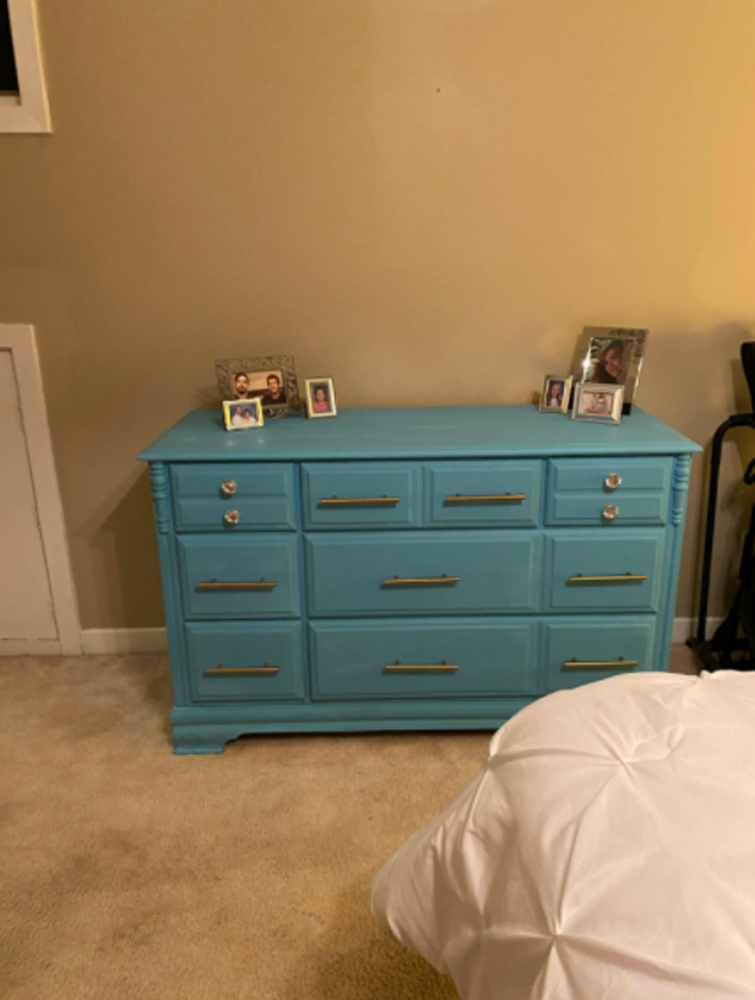 Using QogriSun solid brass crystal knob and pull to update the older drawer make they are a more high-end look. Is very easy to install and perfect fits any cabinet style.