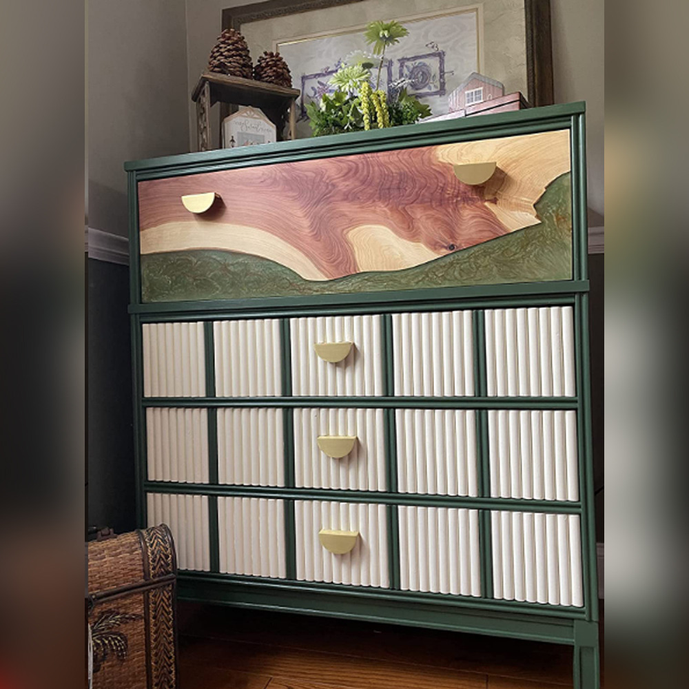 These solid brass are great accessories for a furniture project, The draw pulls are heavy in weight and look expensive.