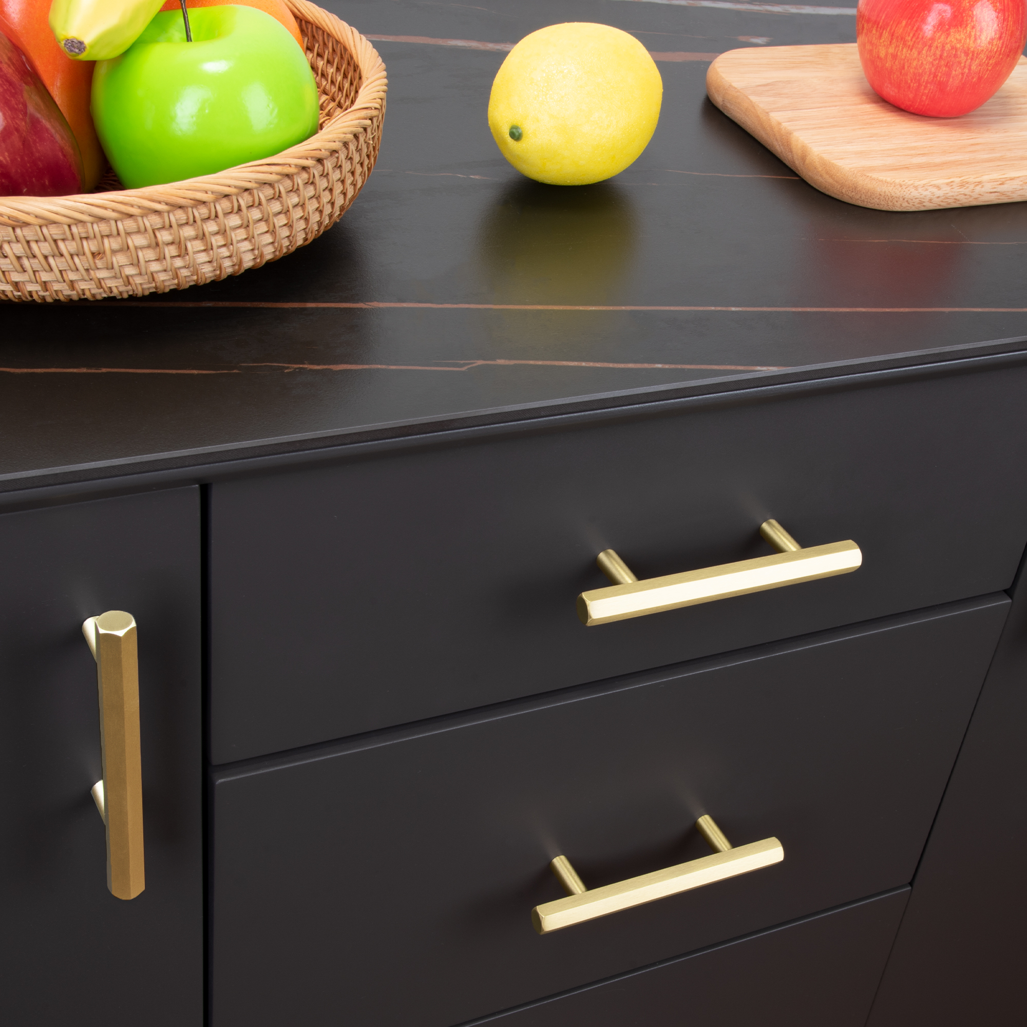 QOGRISUN Solid brass hexagon handles.