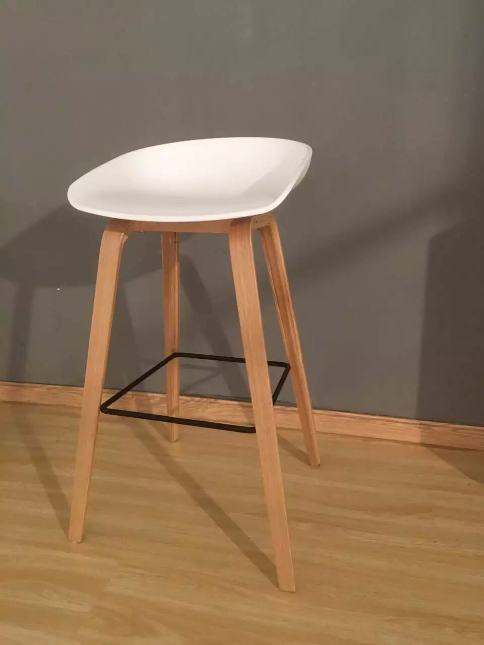 bar chair