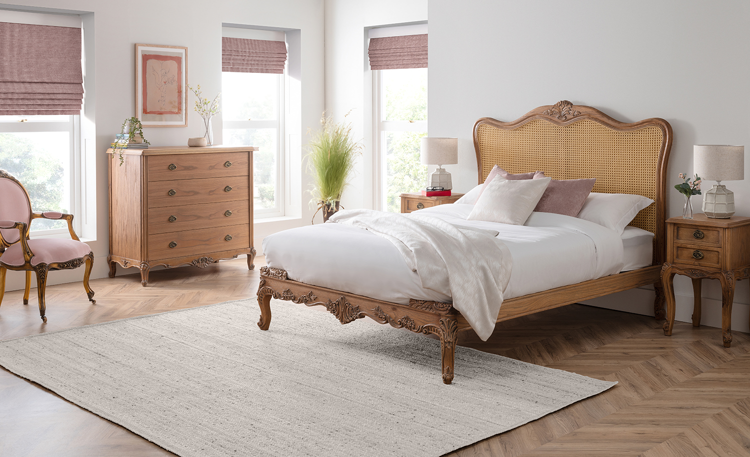 florence_french_style_oak_bedroom_furniture.jpg