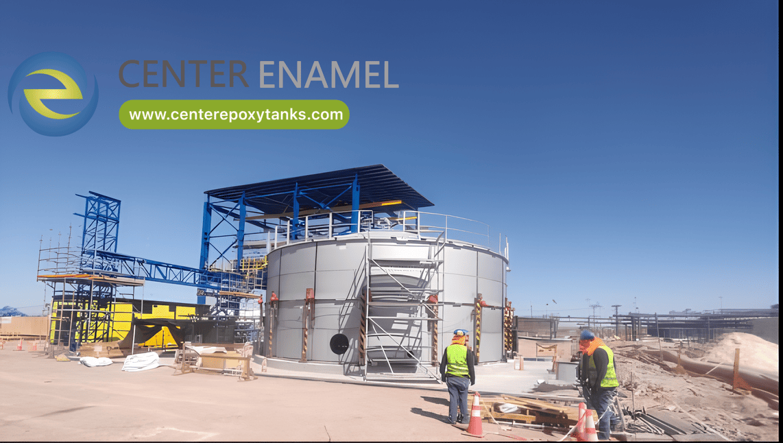 Oil and Gas Storage Tanks with Double-Layer Protective Roofing and Floating Roof Systems for Enhanced Safety