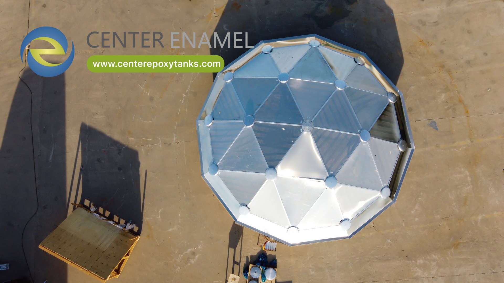 China's Leading Manufacturer of Floating Roofs for Oil & Gas Storage Tanks: Center Enamel