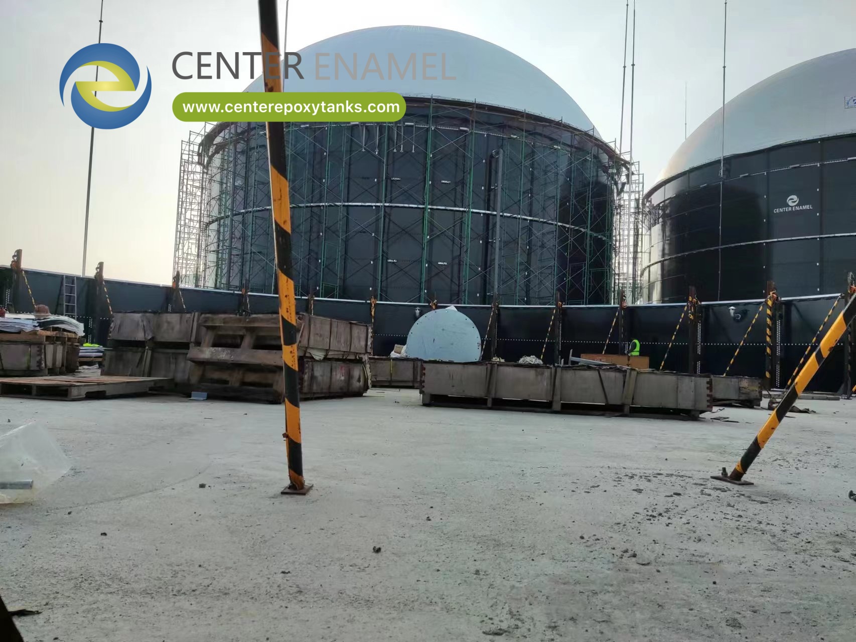  Center Enamel's Double Membrane Roofs for Efficient Gas Collection in Agricultural Wastewater Storage Tanks
