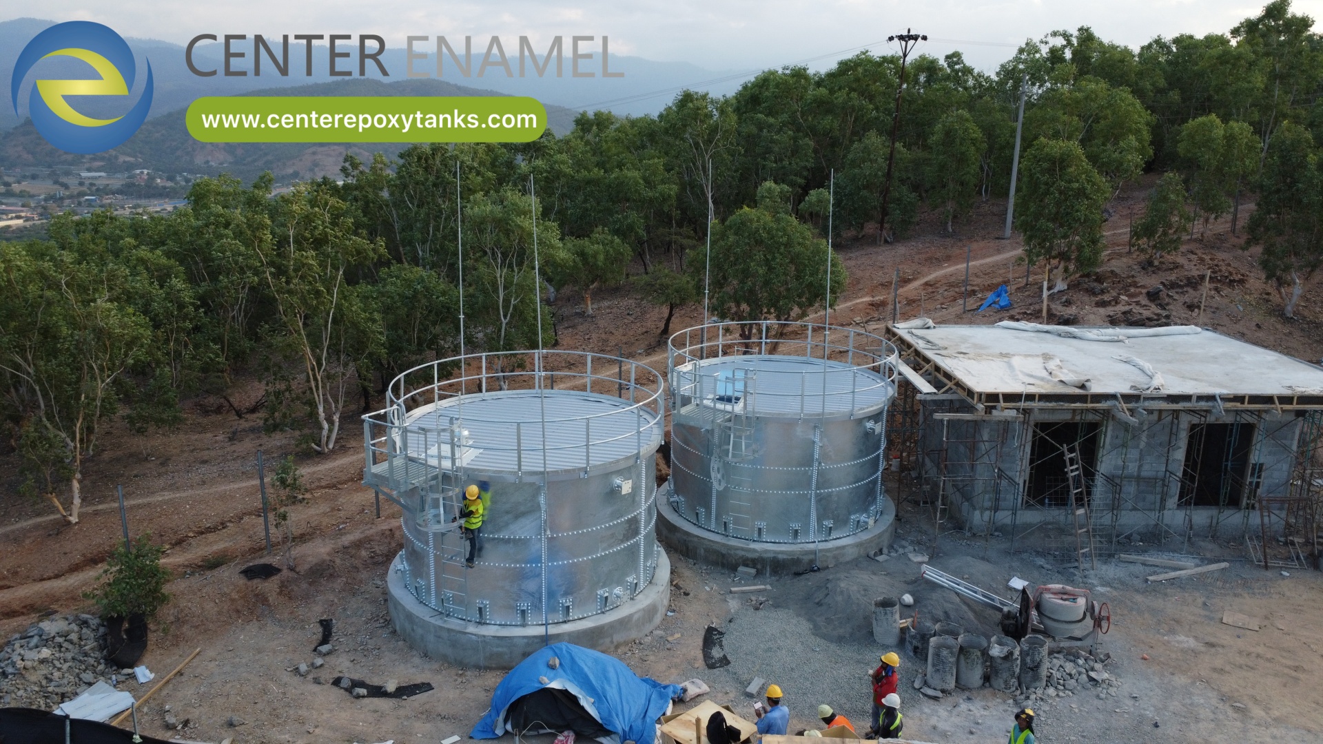 Galvanized Steel Livestock Water Storage Tank.JPG