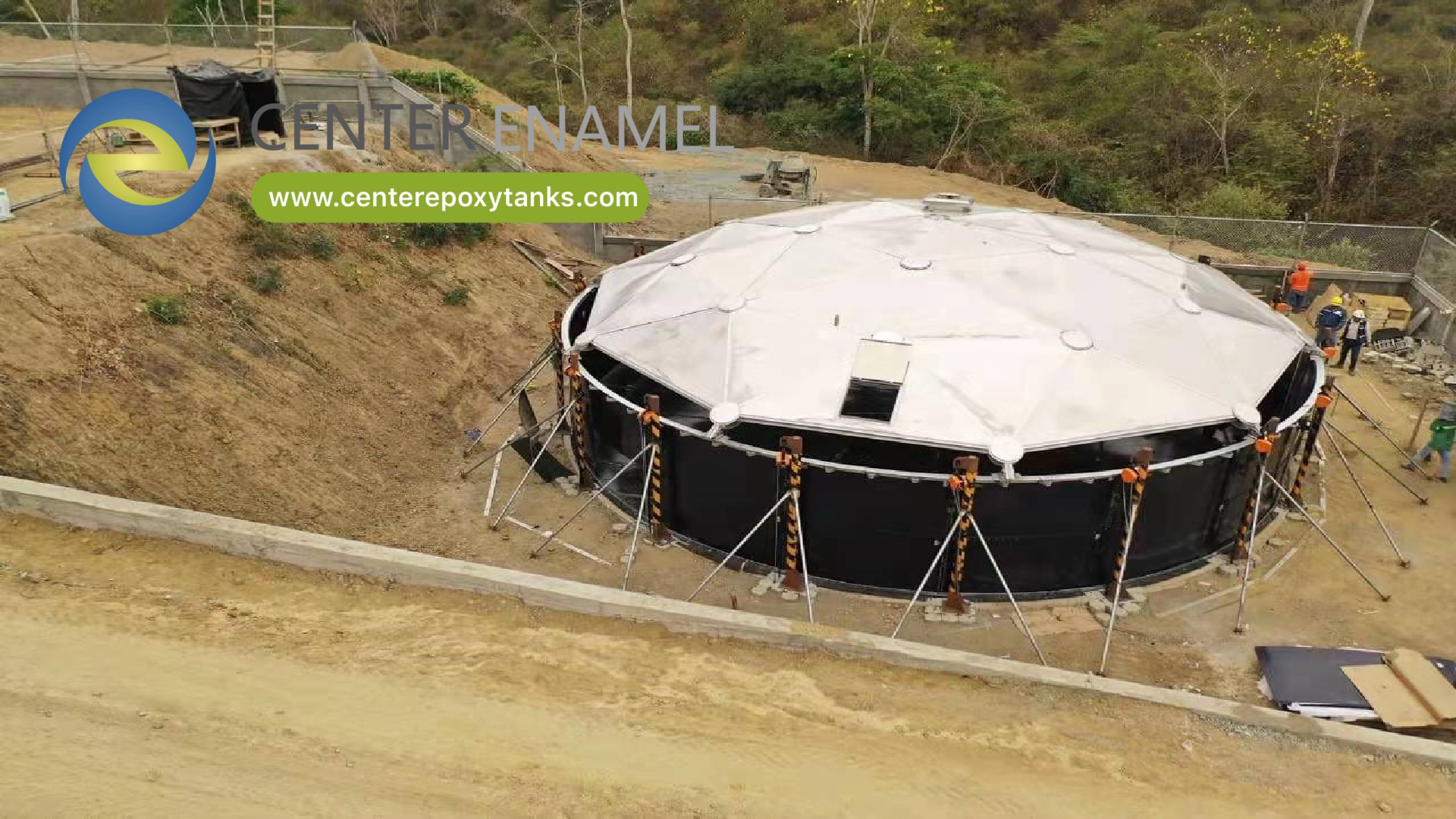 Aluminum Dome Roofs for Wastewater Settling Tanks.jpg
