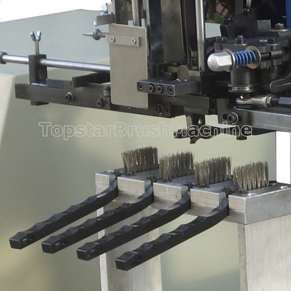 سعر المصنع 2 محور واحد رأس فرشاة الأسنان الصناعية آلة tufting