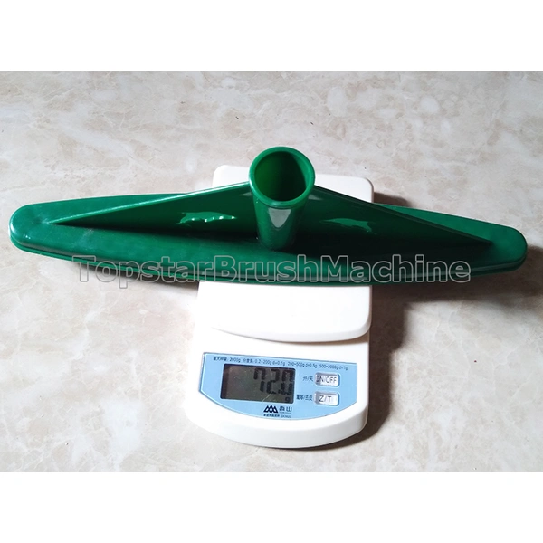 пресс-форма для литья под давлением с треугольной метлой с хорошей производительностью по низкой цене