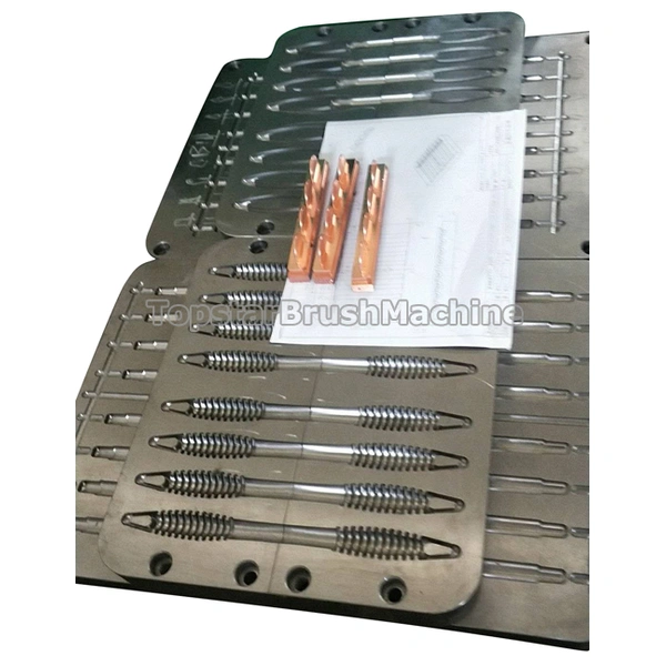 Высококачественная форма для литья под давлением с ручкой для туалетной щетки с завода