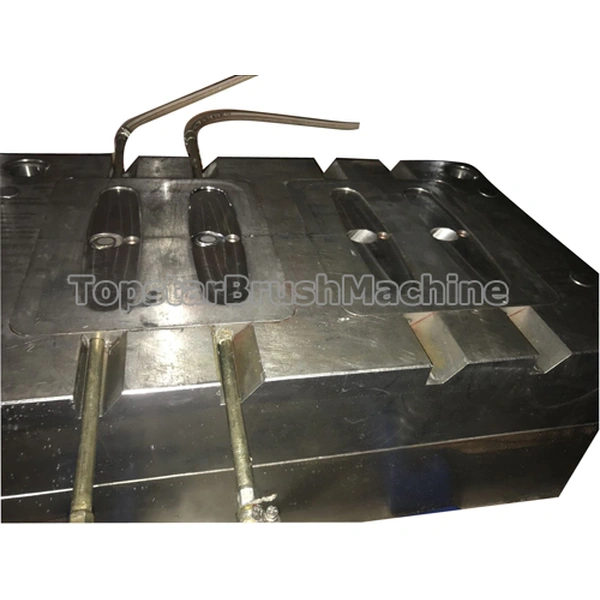 высококачественная индивидуальная форма для щетки для мойки автомобилей, 4 полости с отверстиями