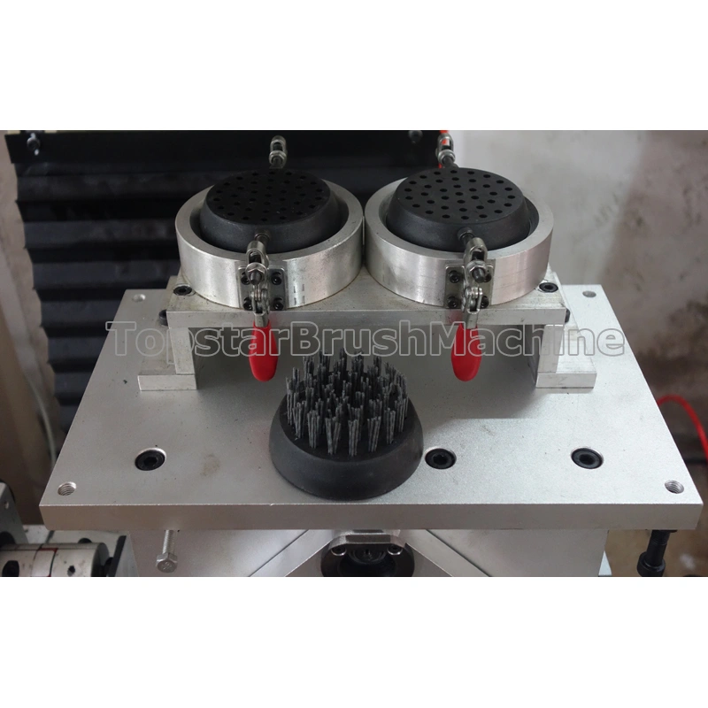 4-осевая тафтинговая машина с одной головкой для изготовления нейлоновой щетки для гриля