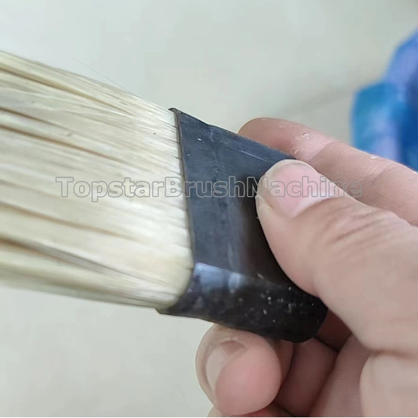 رخيصة 2 محور فرشاة طلاء رأس واحد آلة tufting من المصنع
