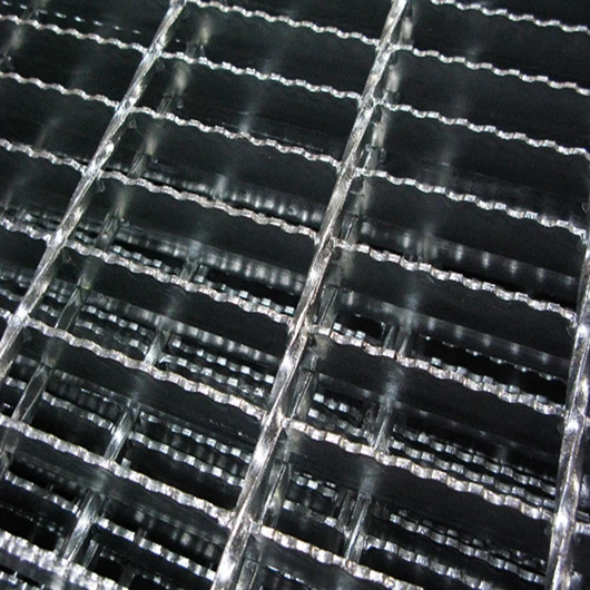 Galvanized steel gratings
