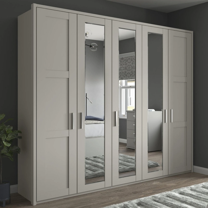 Hinged Mirror Doors Wardrobe