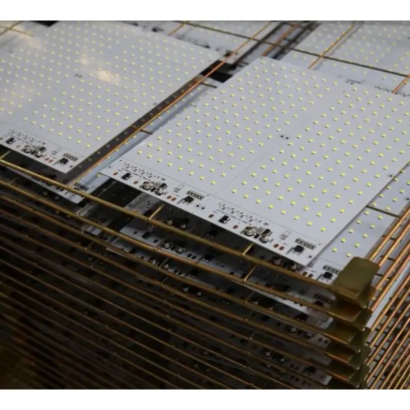 SMD 3030 Solar LED Street Light Module PCB Assembly Board AlGaInP Chip 8.6W With Lens