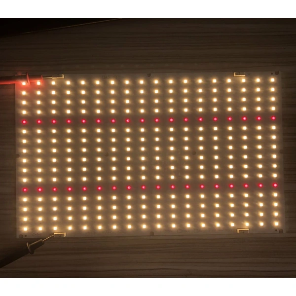 3000K 3500K 120W Quantum board for Grow light 256pcs LM301B and 36pcs Epistar 660nm LED PCB manufacturer