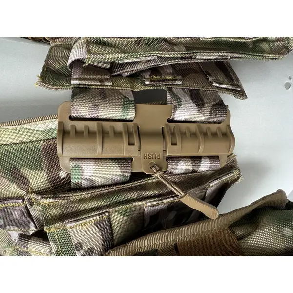 Tactical vest quick-release vest