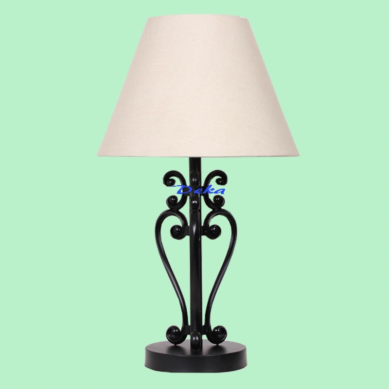 Black traditional flower pattern table lamp