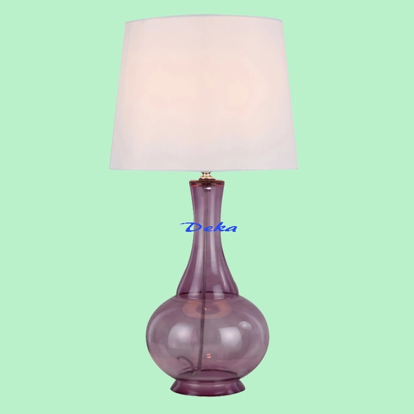 Light pink teadrop glass table lamp