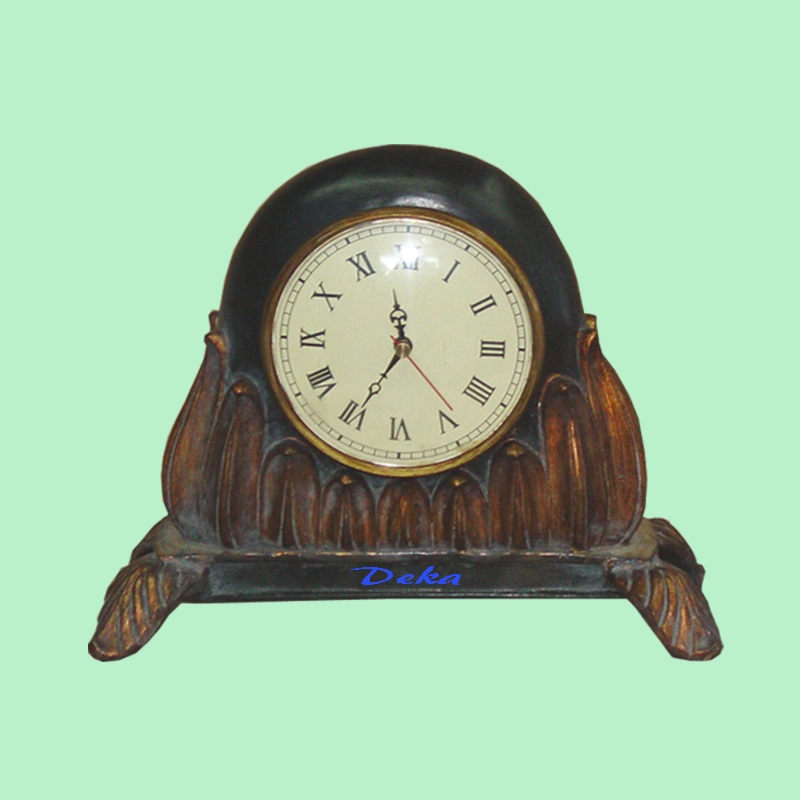 Dark red resin clock decoration