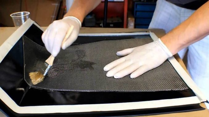 The difference between vacuum forming and autoclave forming.jpg