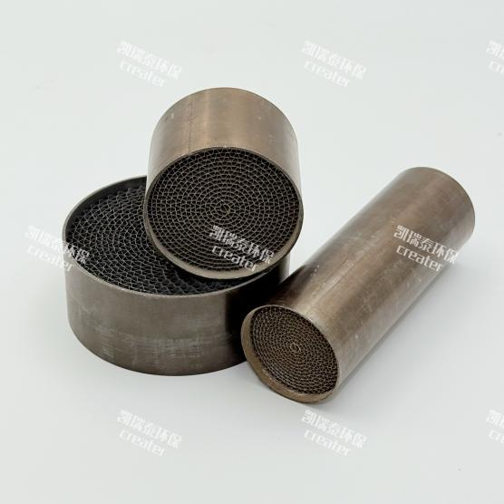 汽车尾气催化净化器