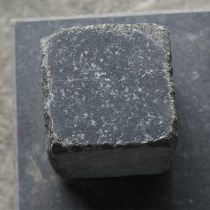G684 black pearl granite cobble stone