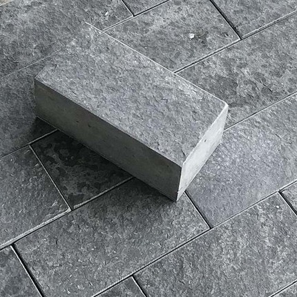 black basalt flamed cobble stone