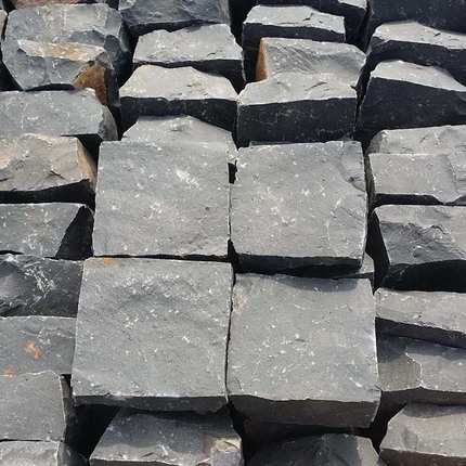  natural split black basalt cobble stone