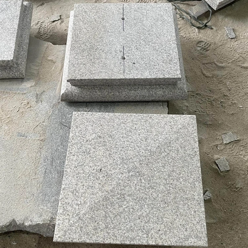 Hot sale Granite pyramid capstone 