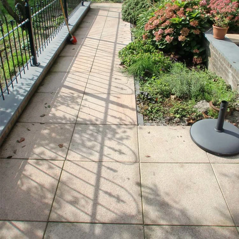 G682 ملتهب بلاط رصف جرانيت أصفر صدئ