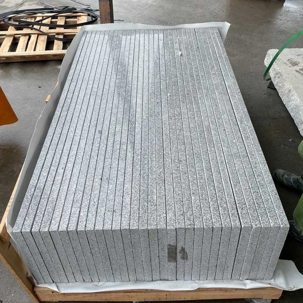 anti-slip finish exterior granite step stone