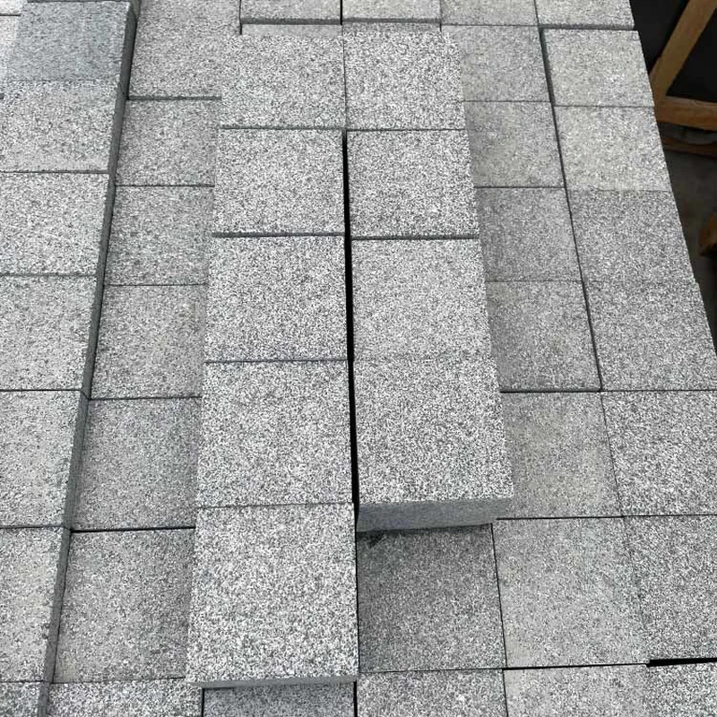 Exterior Granite cobble stone paving