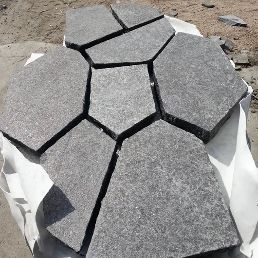 Crazy paving pattern for landscaping projects