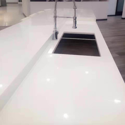 White artificial quartz kitchen countertops