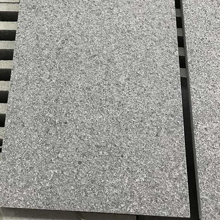 G654 dark grey granite flamed paving tiles 
