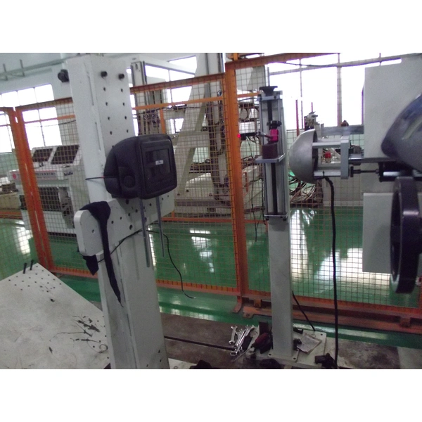 12V Automotive multi-function jump starter  with tire inflatable pump