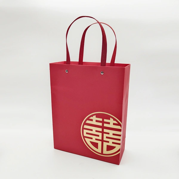 personnaliser le sac à main en papier de protection de l'environnement pour les cadeaux