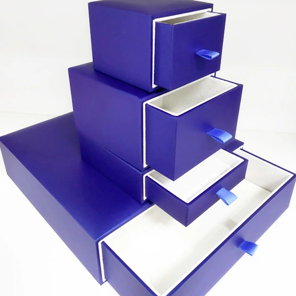 personnaliser une boîte à bijoux, une boîte à boucles d'oreilles, une boîte à tiroirs à petit prix