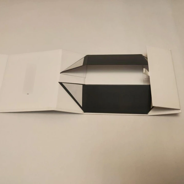 personalizar una caja plegable de regalo, una caja plegable para cosméticos